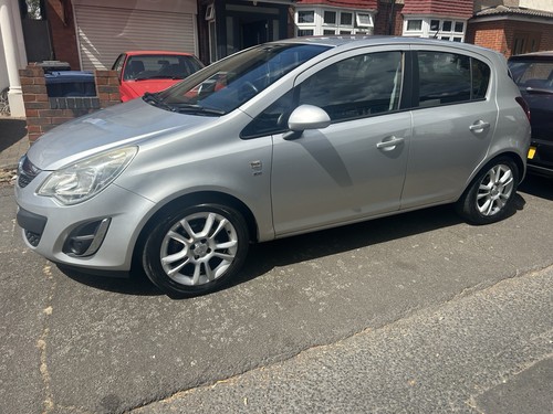 Vauxhall corsa hatchback 4 - vauxhall,